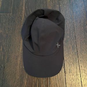Lululemon hat- OS